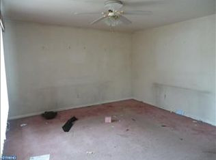 508 E Main St, Maple Shade, NJ 08052