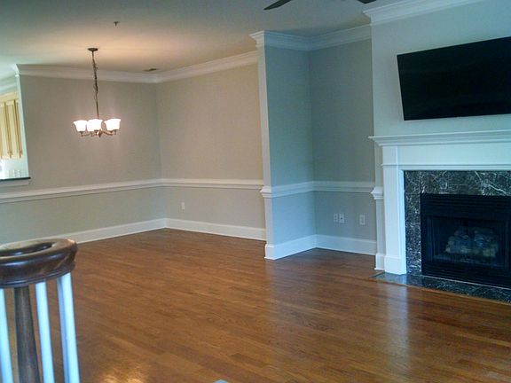 Living/Dining room facing kitchen
