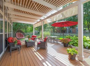 9057 W 147th St, Overland Park, KS 66221