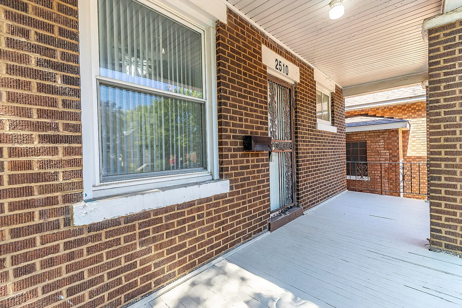 2510 White Oak Ave — Photo 2
