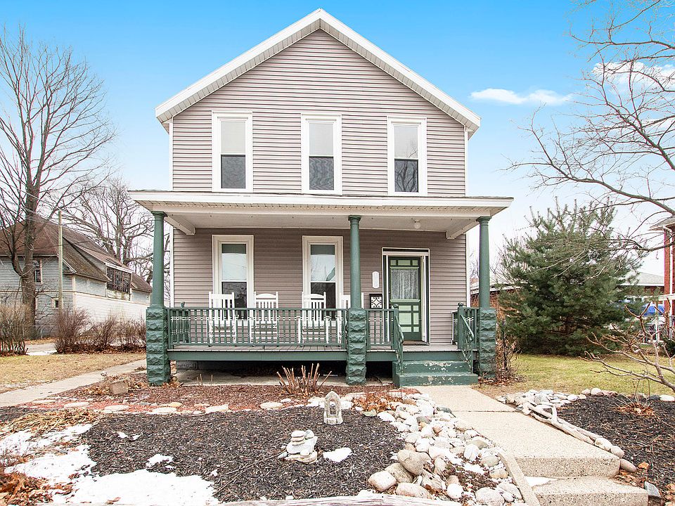 1st image of 109 N Emily St