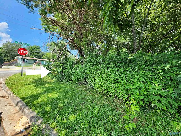 3rd image of 2236 Swaim Cir NW