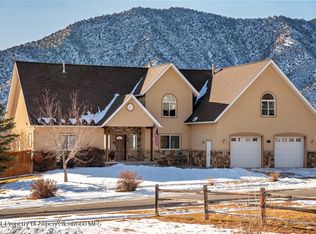 431 Stage Coach Ln, New Castle, CO 81647