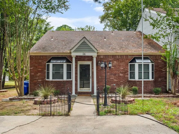 (undisclosed Address), Conway, AR 72034