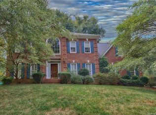 630 Queen Charlottes Ct, Charlotte, NC 28211