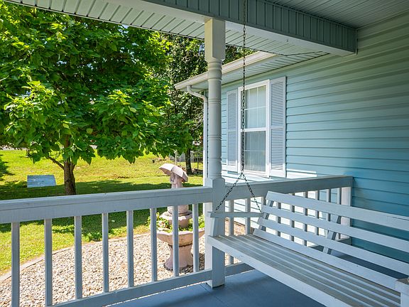 5th image of 157 Woods Point Dr