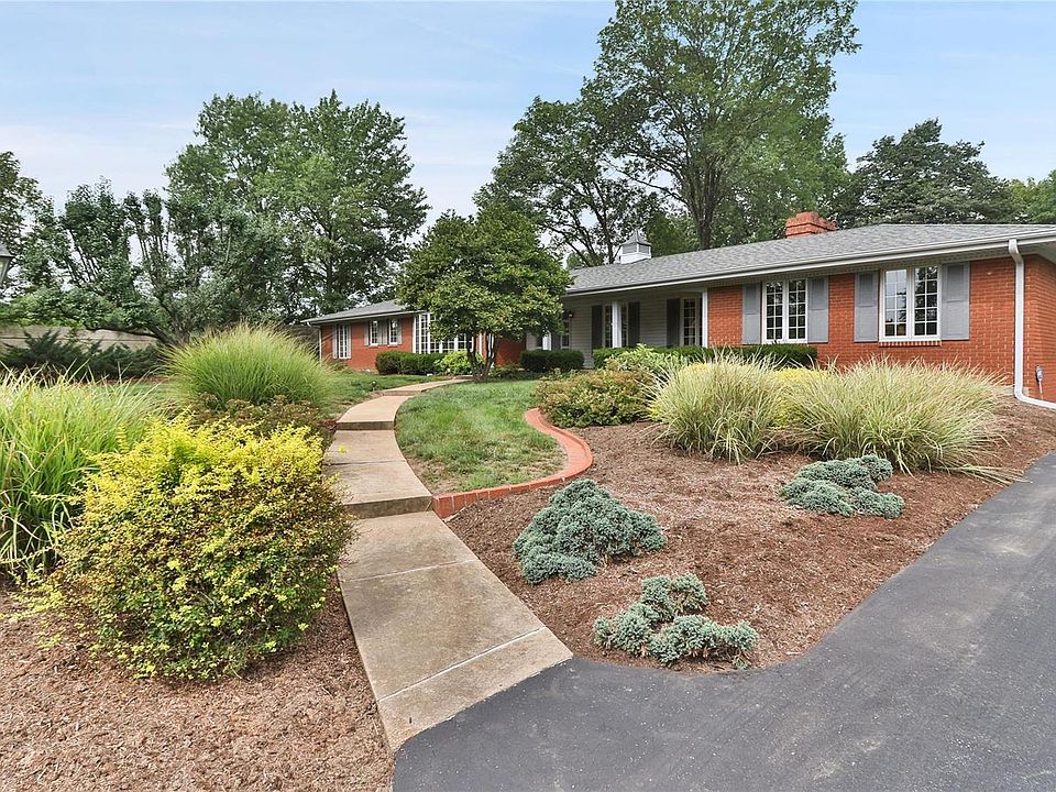 1st image of 12145 Bridle Trail Ln