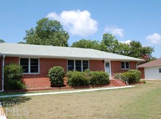 2416 Robin Hood Rd, Macon, GA 31206