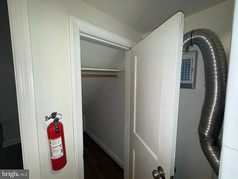 102 O St SW #1 — Photo 12