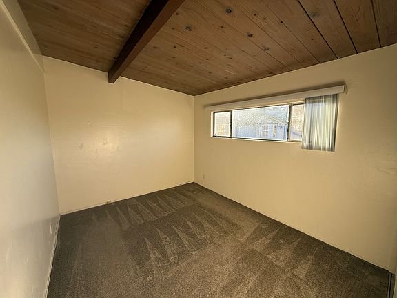 4th image of 3535 Collier Ave APT 10