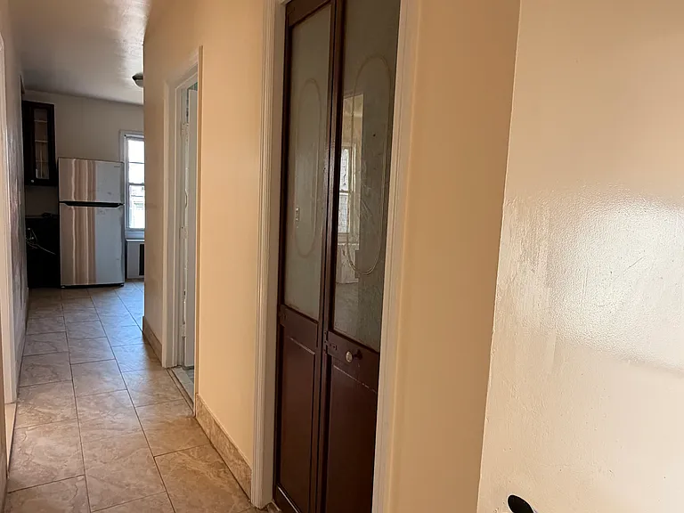310 S 7th Ave — Photo 24
