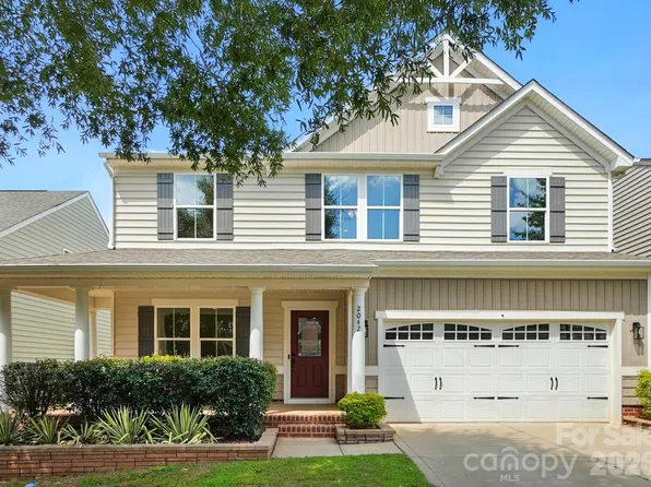 2042 Hamil Ridge Dr, Waxhaw, NC 28173