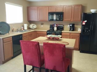 92 W Via Costilla, Sahuarita, AZ 85629
