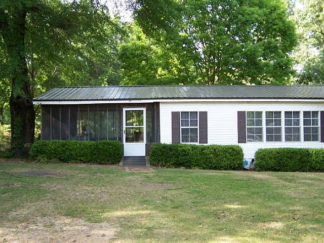 2nd image of 150 Angie Dr