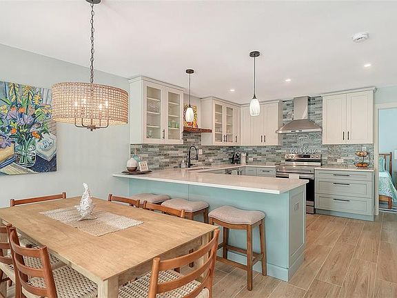 4th image of 4720 GULF OF MEXICO DRIVE #Villa 2