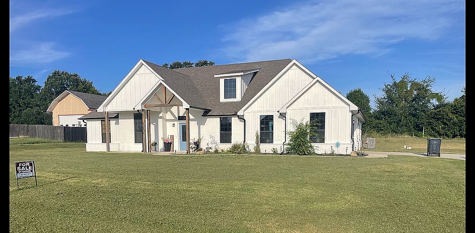 1st image of 11939 County Road 3513 Loop