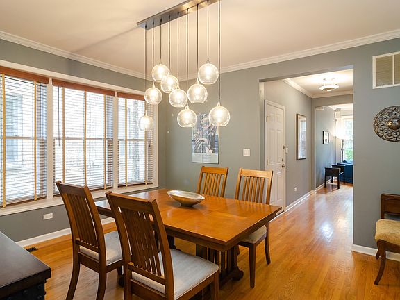 5th image of 5638 N Wayne Ave #1