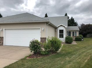 1960 Westridge Cir, Stillwater, MN 55082
