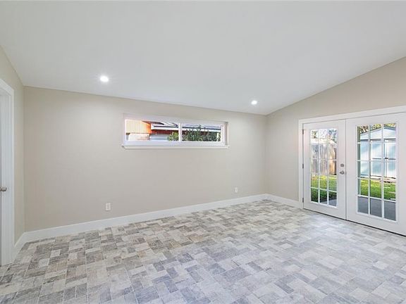 4th image of 1466 Florida Ave