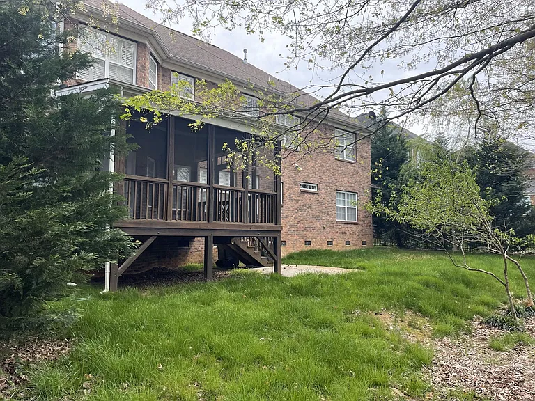 414 Deer Brush Ln — Photo 21