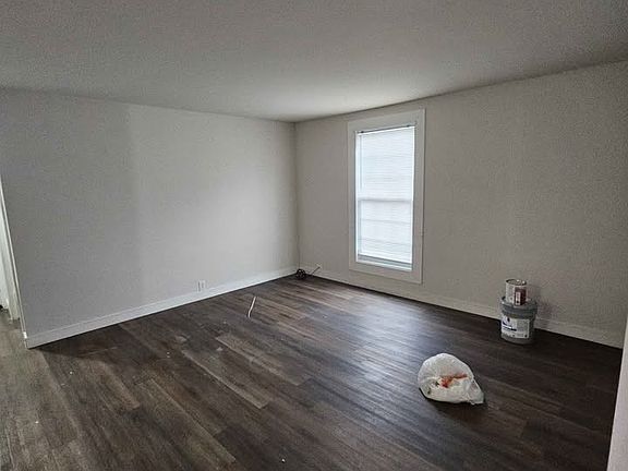 2nd image of 323 Forest Park Rd #1-10