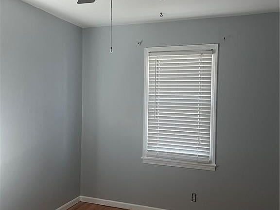 4th image of 8523 Troup Ave