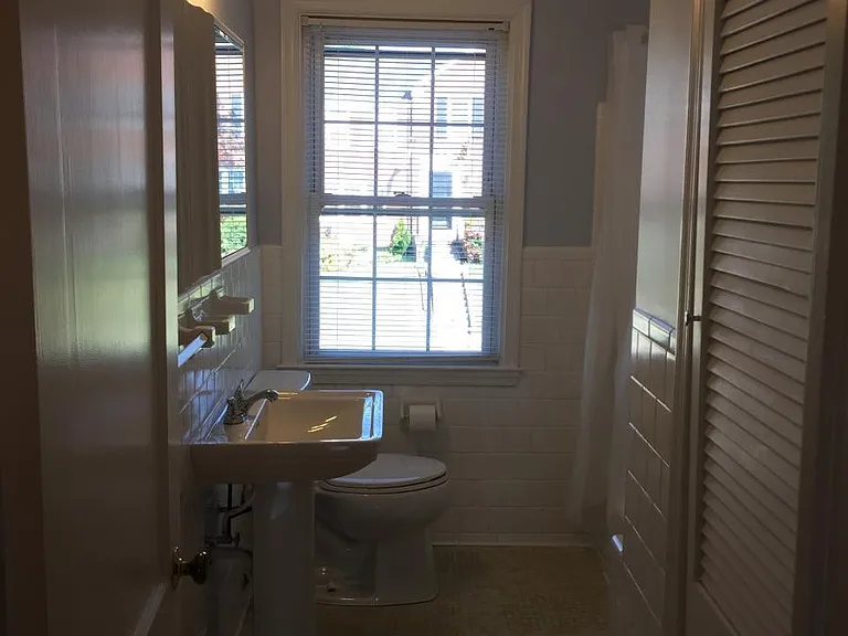 8505 Pleasant Plains Rd — Photo 11