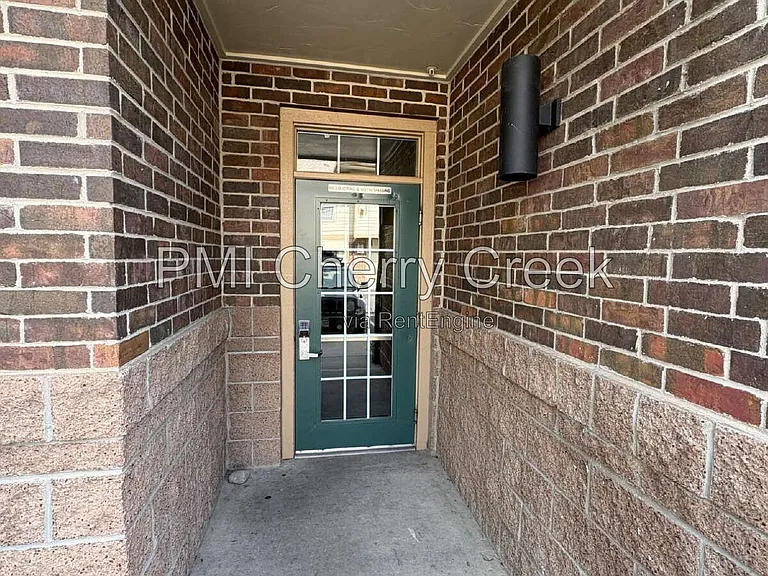 3890 S Dayton St #108 — Photo 39
