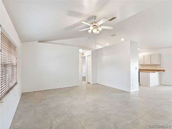 5th image of 30 SW 145th St