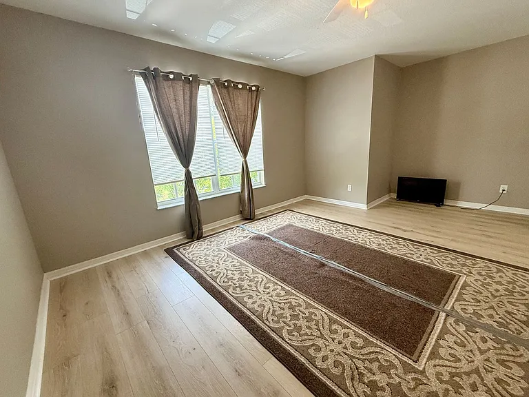 102 N Lady Mary Dr — Photo 30