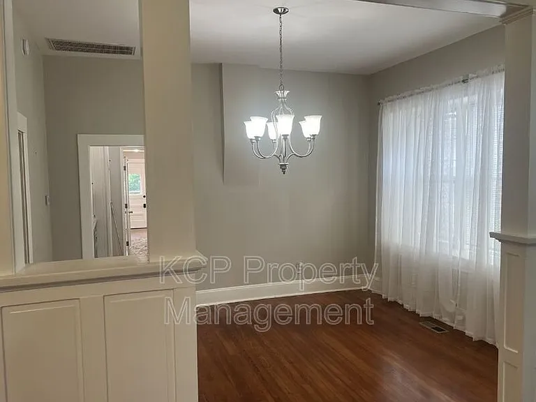 3101 Park Ave — Photo 5