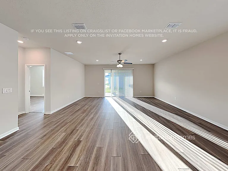 5190 Royal Point Ave — Photo 4
