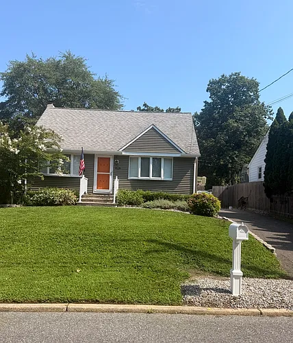 505 Moore Rd Photo 1