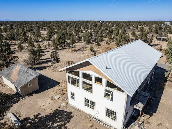 25445 Alpine Ln, Bend, OR 97701
