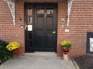 1 Radnor Dr APT D4, Newtown Square, PA 19073