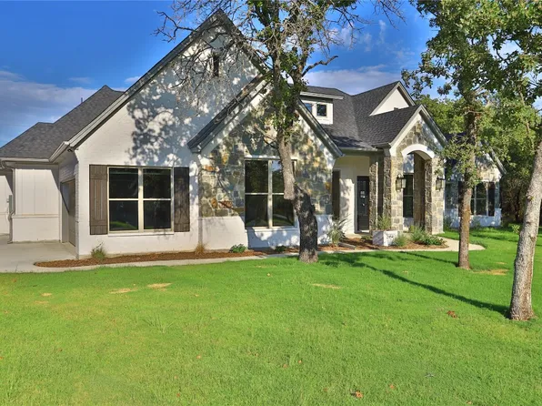2054 Glenhollow Dr, Weatherford, TX 76088