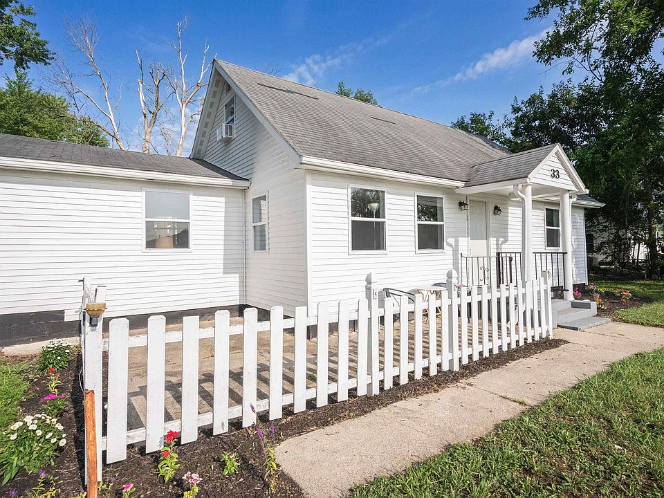 1st image of 33 Southdowns Dr