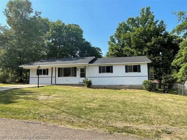 104 Abernathy St, Mount Ida, AR 71957