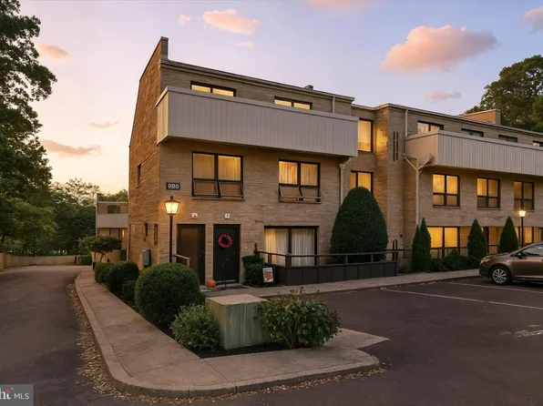 306 Forbes St APT I, Annapolis, MD 21401