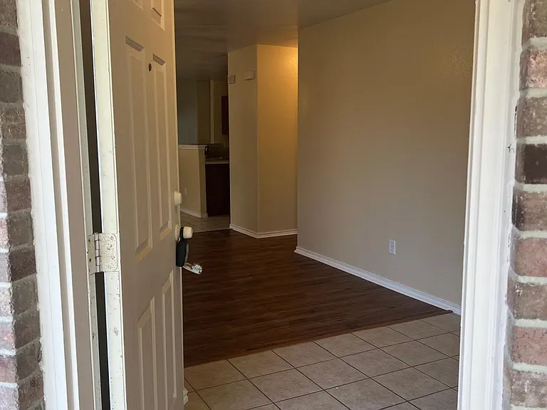 525 Paddle Dr — Photo 4