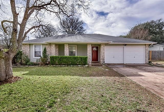 Beautiful and Charming Ranch Style Home