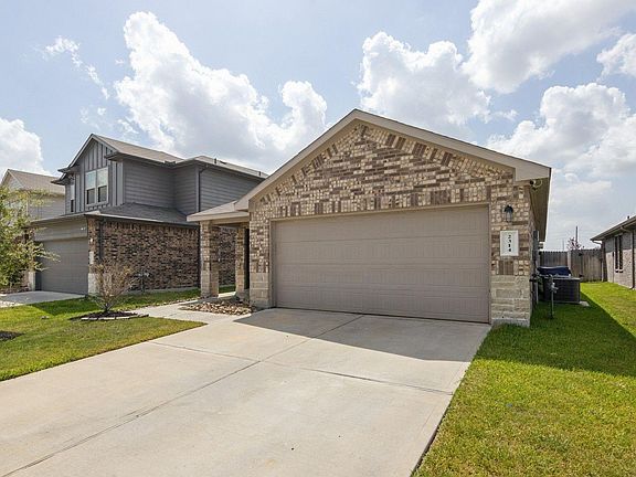 2nd image of 2314 Fraser Hill Ln
