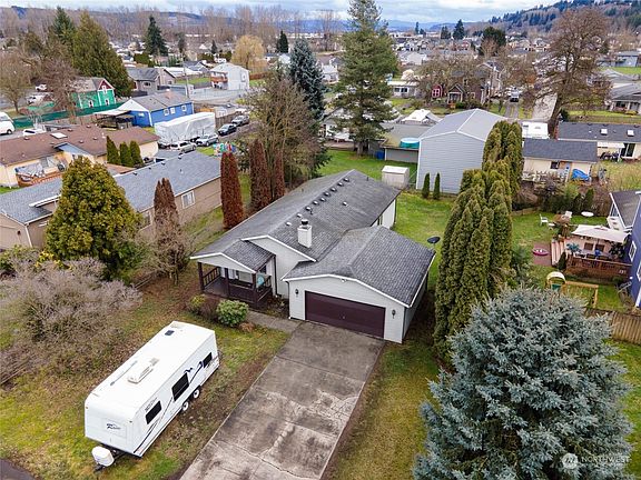 2nd image of 311 Tacoma Boulevard S