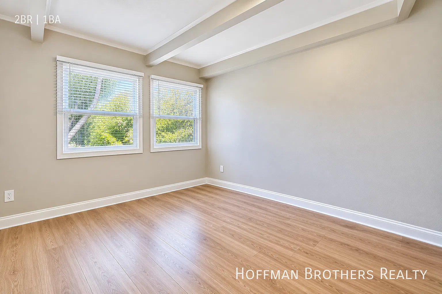~1 Month Free!~ Spacious 2 Bedroom With Updated Bath, Natural Light & Easy Transit Access ~ Near ... — Photo 4