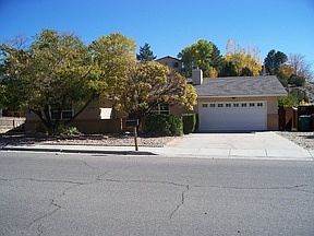 1st image of 3906 Crestridge Dr