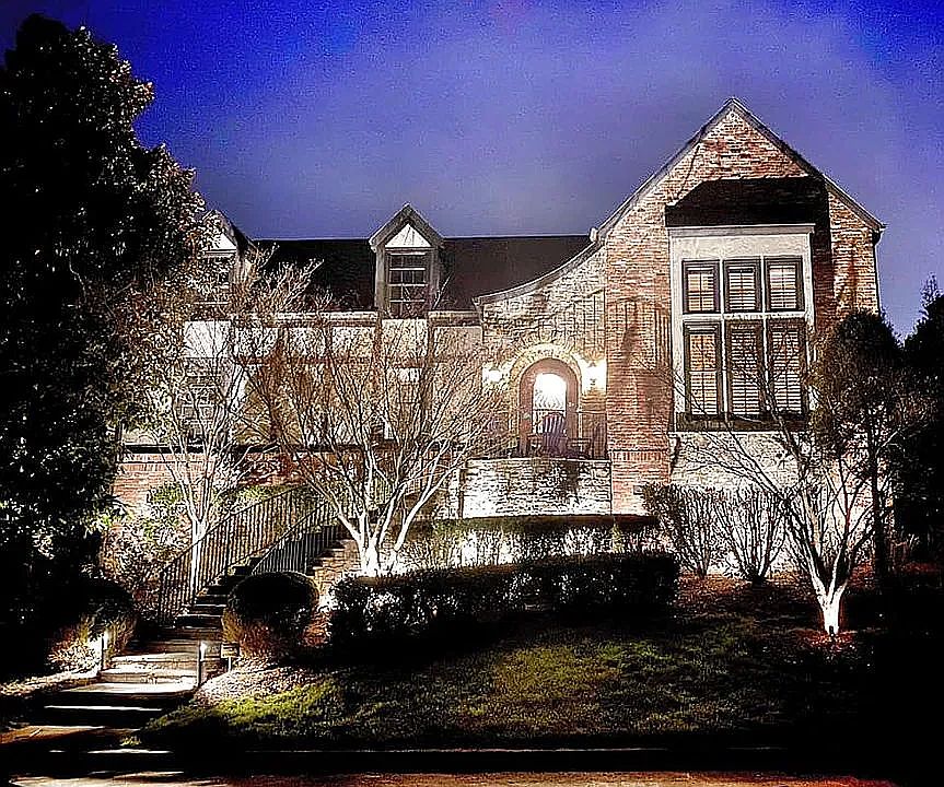 Outdoor lighting at night