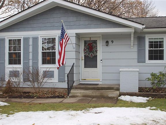 3rd image of 9 Cedarhurst Dr
