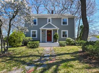 40 Hapgood Rd, Worcester, MA 01605