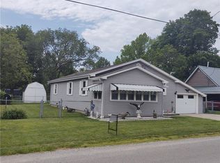 15 E King St, Sullivan, IL 61951