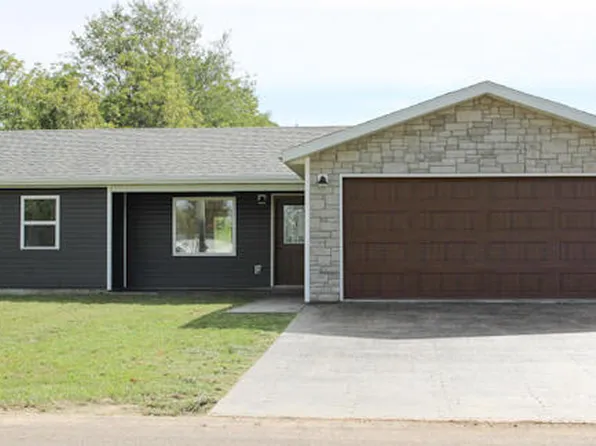 706 S High Street, Mountain Grove, MO 65711